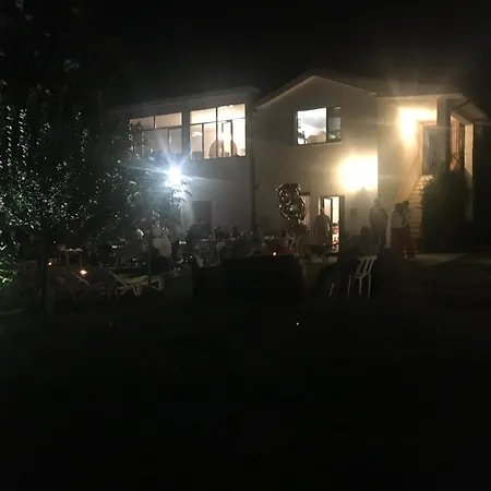 Semesterbostad Casa Degli Ulivi