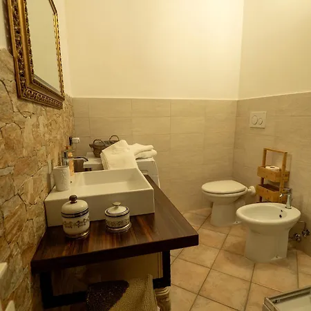 بيت للعطل Casa Degli Ulivi تْشيفيتيلاّ ديل ترونتو
