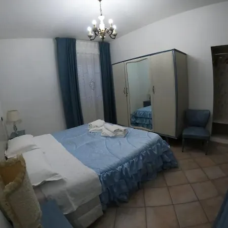 بيت للعطل Casa Degli Ulivi تْشيفيتيلاّ ديل ترونتو