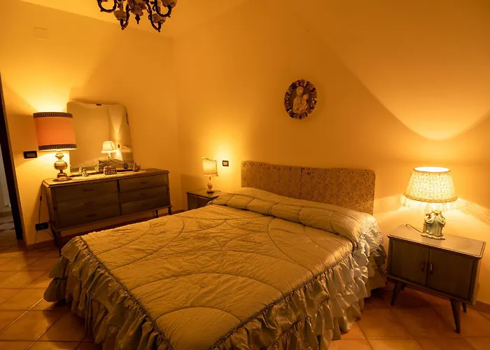 Semesterbostad Casa Degli Ulivi