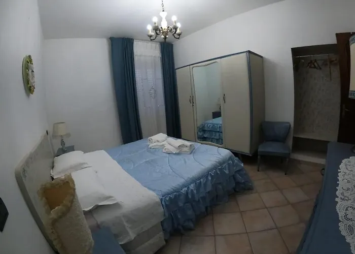 Semesterbostad Casa Degli Ulivi Civitella Del Tronto